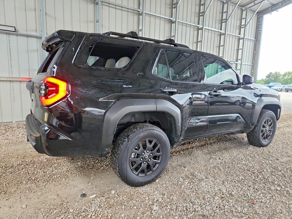 2026 Toyota 4runner VIN JTEVA5BR2T5105783 COPART salvage auction — HAIL, Mo - Salvage Certificate Of Title, sold $32,000 on 2026-07-06 (photo 3)