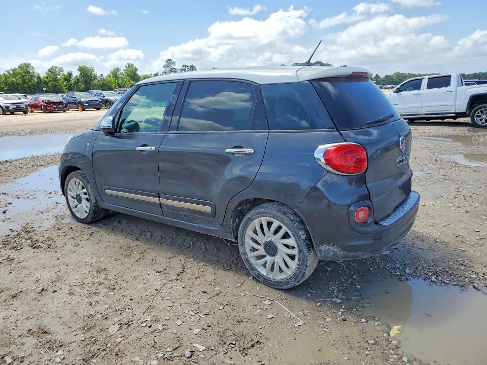 2015 Fiat 500l VIN ZFBCFACH8FZ035119 COPART salvage auction — REAR END, Tx - Certificate Of Title (P), sold $1,100 on 2026-07-17 (photo 2)