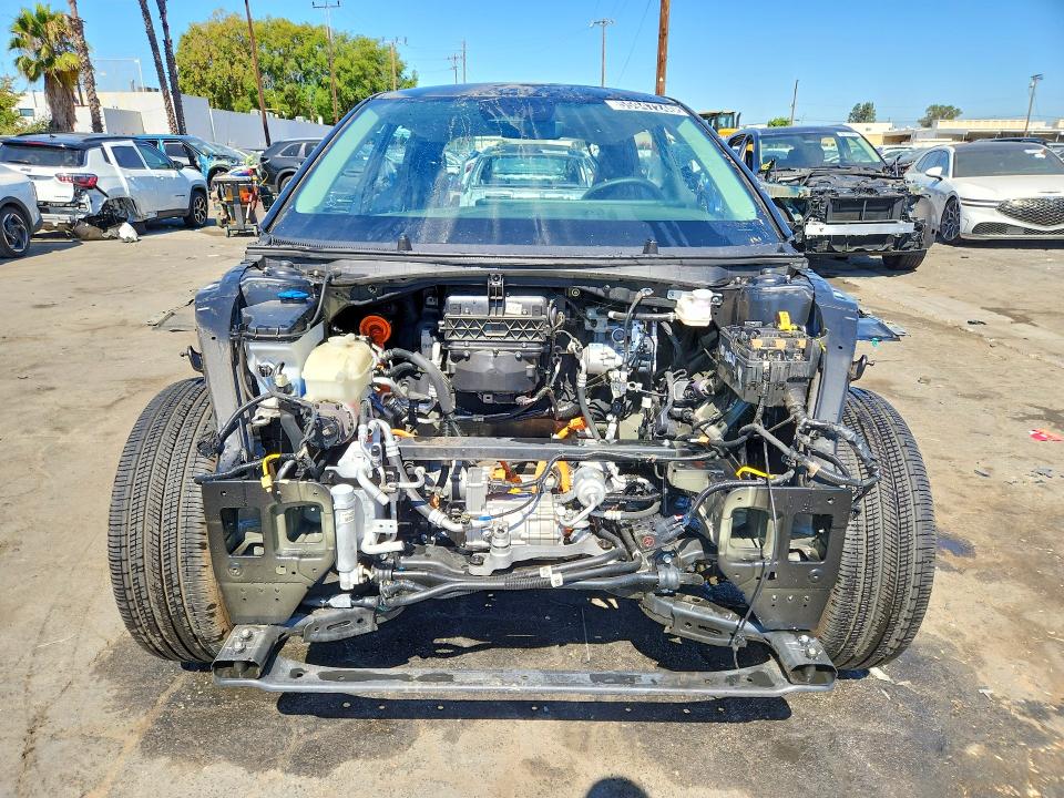 2025 Kia Ev6 VIN 5XYC34JA3SG010344 COPART salvage auction — STRIPPED, CA - CERTIFICATE OF TITLE, sold $3,150 on 2026-07-21 (photo 5)
