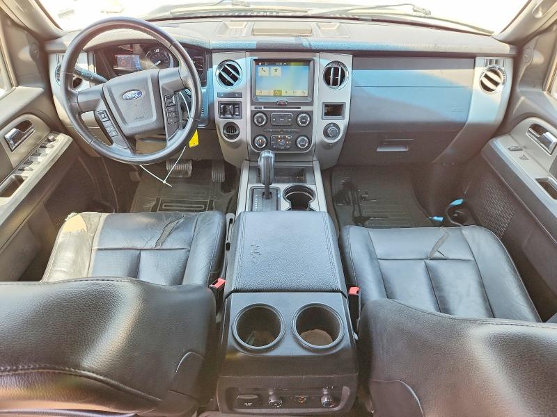 2016 Ford VIN 1FMJU1HT2GEF25583 COPART salvage auction — REAR END, Tx - Salvage Vehicle Title, sold $80 on 2026-07-23 (photo 8)