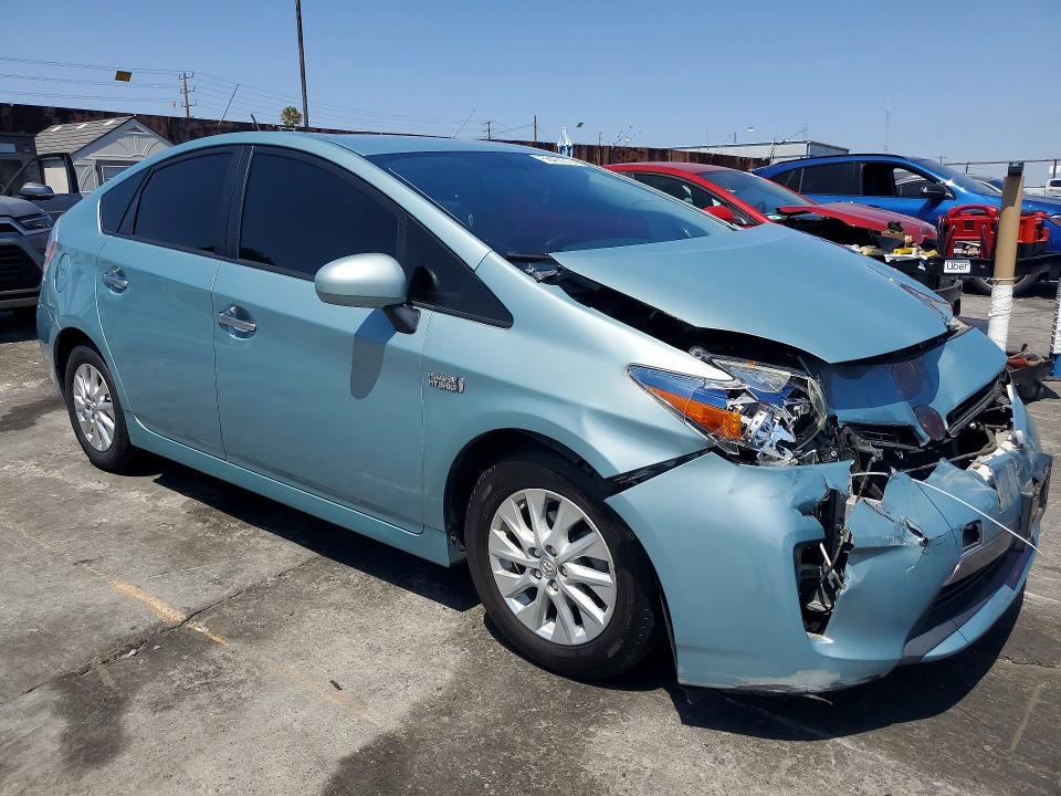 2014 Toyota Prius VIN JTDKN3DP5E3050529 COPART salvage auction — FRONT END, Ca - Salvage Certificate, sold $3,950 on 2026-07-08 (photo 4)