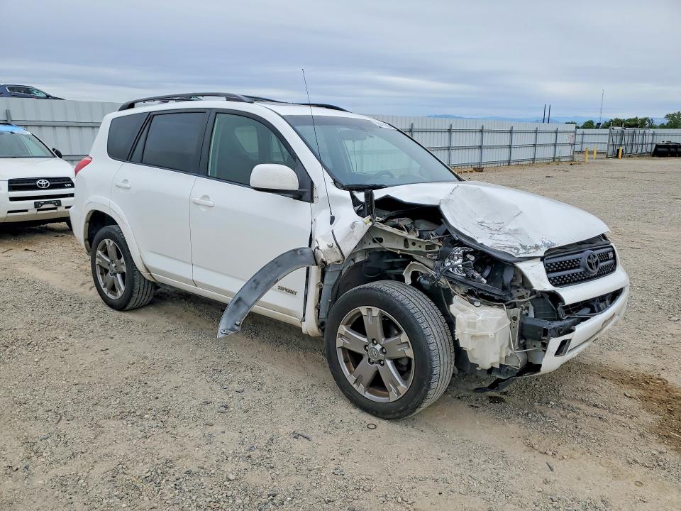 2008 Toyota Rav 4 VIN JTMBK32V586043738 COPART salvage auction — FRONT END, CA - SALVAGE CERTIFICATE, sold $900 on 2026-07-02 (photo 4)