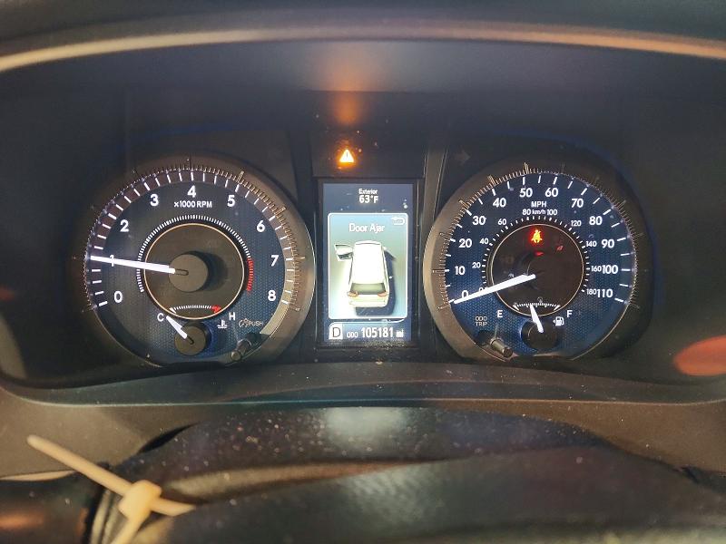 2017 Toyota Sienna VIN 5TDYZ3DC7HS872442 COPART salvage auction — HAIL, Salvage Title, sold $15,700 on 2026-07-14 (photo 9)