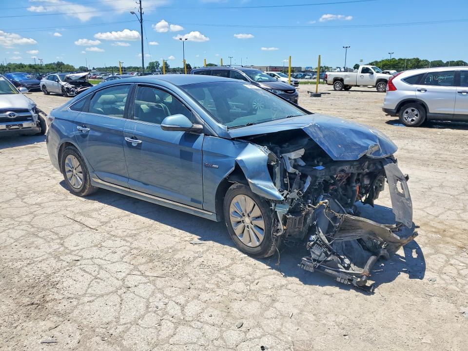 2016 Hyundai VIN KMHE24L12GA015403 COPART salvage auction — FRONT END, In - Cert Of Title-Salvage Title, sold $325 on 2026-07-17 (photo 4)