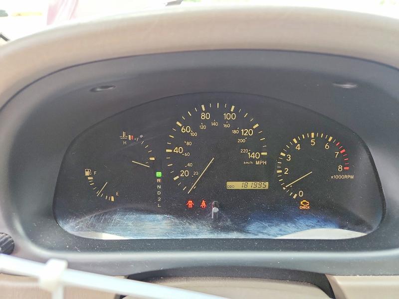 1999 Lexus Rx 300 VIN JT6GF10U9X0043811 COPART salvage auction — UNDERCARRIAGE, Mn - Cert Of Title-Prior Salvage, sold $575 on 2026-07-28 (photo 9)