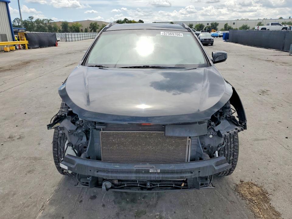 2017 Hyundai Santa fe VIN 5NMZU3LB0HH030802 COPART salvage auction — FRONT END, FL - CERT OF TITLE SLVG REBUILDABLE, sold $2,700 on 2026-07-02 (photo 5)