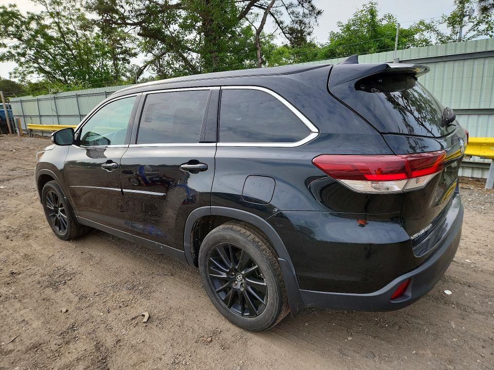 2019 Toyota Highlander VIN 5TDJZRFH9KS622317 COPART salvage auction — MINOR DENT/SCRATCHES, VA - CERTIFICATE OF TITLE, sold $13,500 on 2026-07-27 (photo 2)