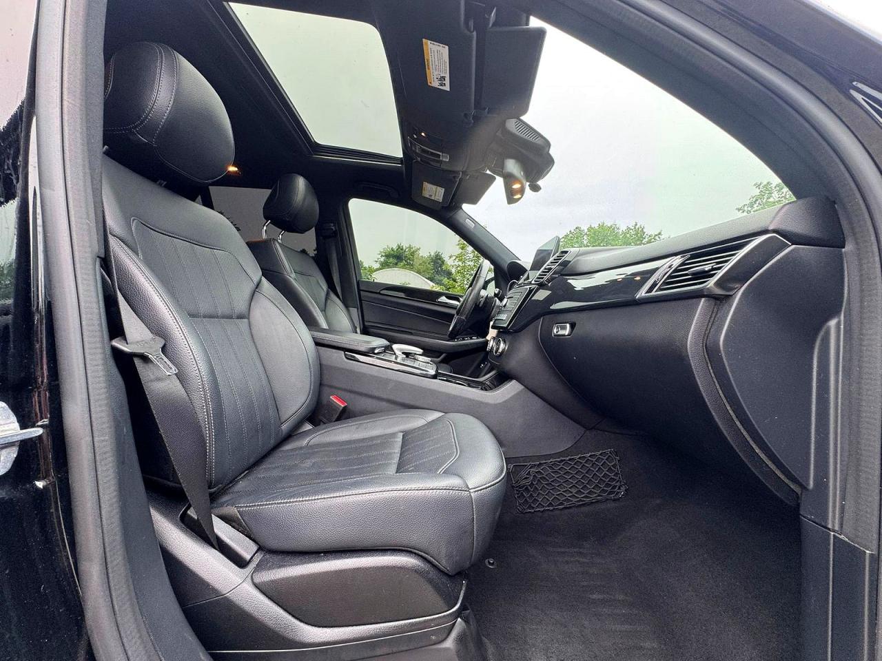 2019 Mercedes-Benz GLE-Class VIN 4JGDA5GB8KB204597 COPART salvage auction — Normal Wear, IN - CERTIFICATE OF TITLE (P), sold $14,700 on 2026-07-01 (photo 5)