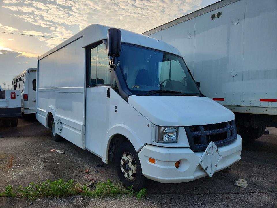 2013 Isuzu Npr hd VIN JALB4T173D7W01327 COPART salvage auction — MECHANICAL, OH - CERTIFICATE OF TITLE, sold $125 on 2026-07-09 (photo 4)