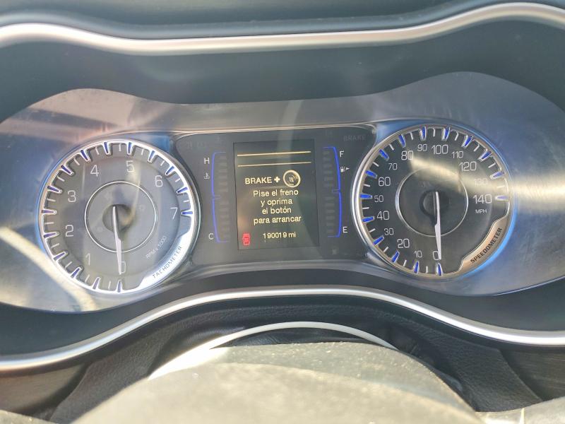 2015 Chrysler 200 VIN 1C3CCCAB9FN693060 COPART salvage auction — MECHANICAL, Ca - Dis/Dlr/Exp Only Clean Title, sold $475 on 2026-07-30 (photo 9)