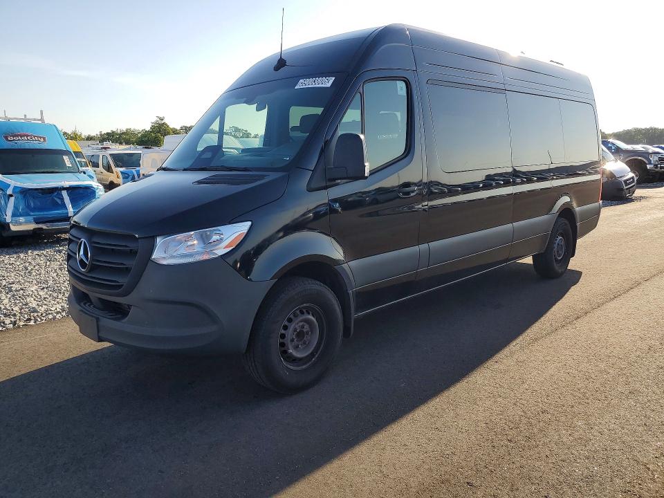 2025 Mercedes-benz Sprinter VIN W1Z4KGHY9ST214329 COPART salvage auction — ROOF, IL - CERTIFICATE OF TITLE (P), sold $11,600 on 2026-07-22 (photo 1)