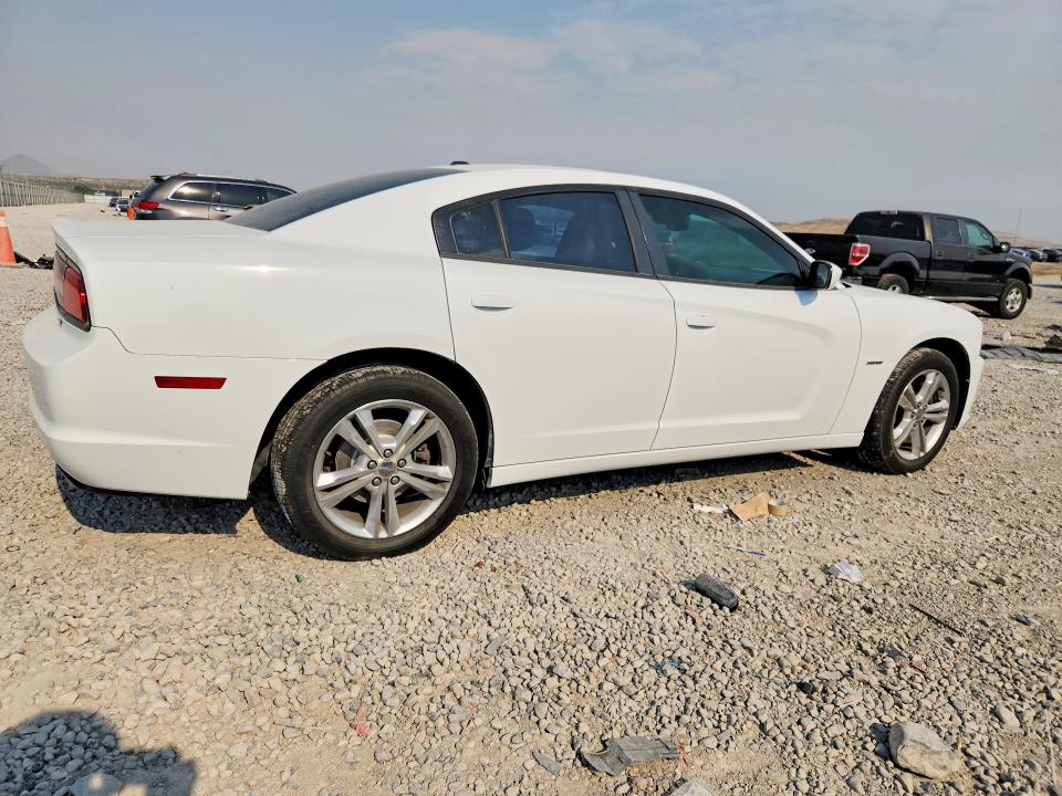 2011 Dodge Charger VIN 2B3CM5CT7BH552695 COPART salvage auction — MINOR DENT/SCRATCHES, Ut - Certificate Of Title, sold $3,300 on 2026-07-02 (photo 3)