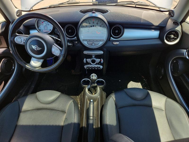 2010 Mini Cooper VIN WMWMF3C51ATZ28096 COPART salvage auction — FRONT END, Co - Public - Salvage Title, sold $350 on 2026-07-22 (photo 8)