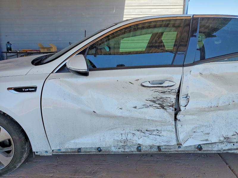 2018 Kia Optima VIN 5XXGW4L26JG216744 COPART salvage auction — SIDE, Az - Cert Of Title - Salvage, sold $1,950 on 2026-07-02 (photo 7)