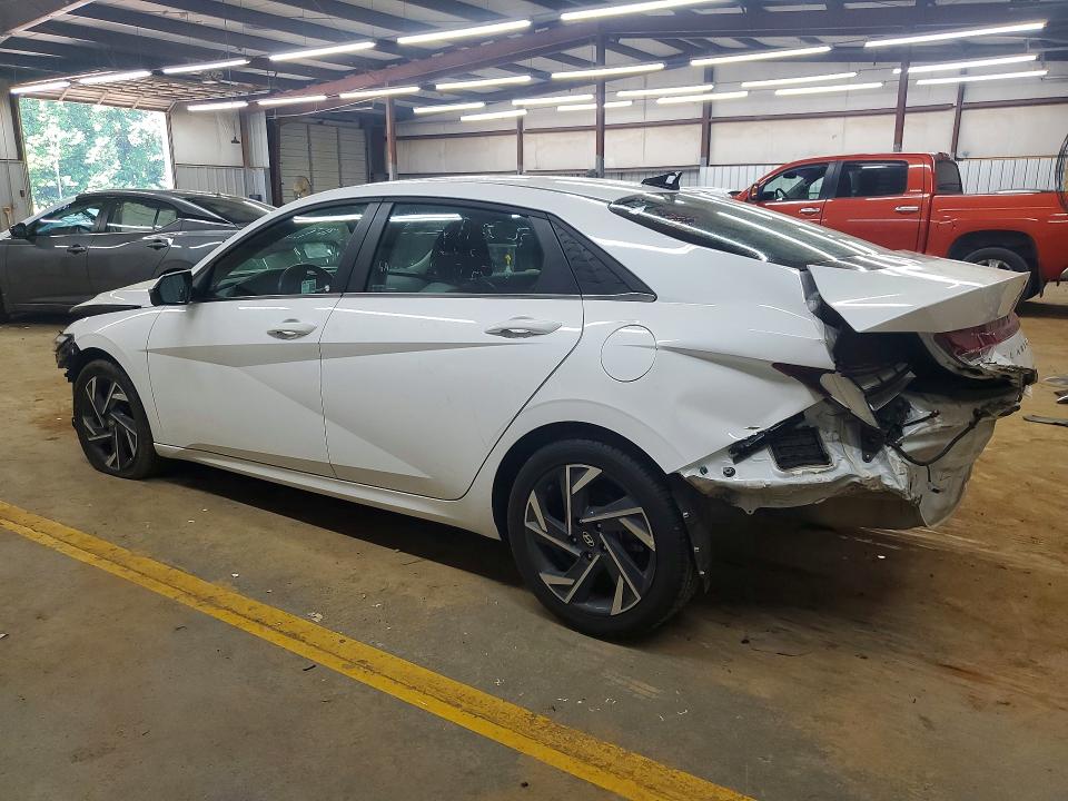 2024 Hyundai Elantra VIN KMHLP4DG1RU834187 COPART salvage auction — REAR END, FL - DLR ONLY CERT OF DESTRUCTION, sold $5,600 on 2026-07-29 (photo 2)