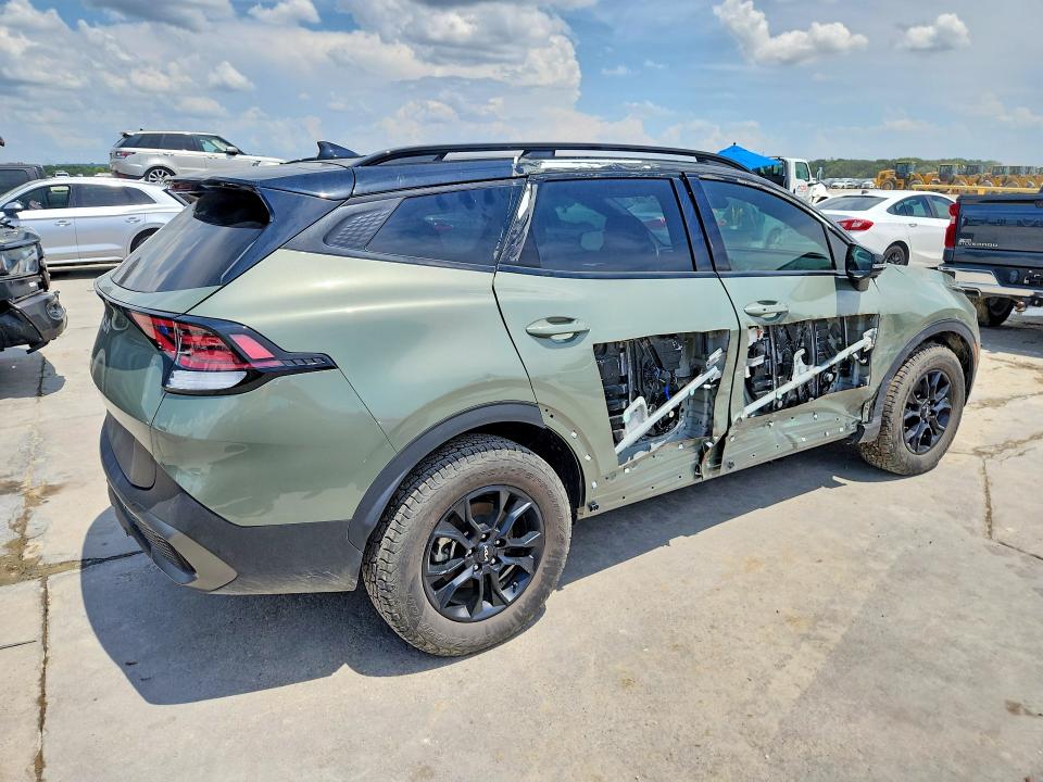2024 Kia Sportage VIN 5XYK7CDF2RG230442 COPART salvage auction — SIDE, Tx - Salvage Vehicle Title, sold $14,300 on 2026-07-02 (photo 3)