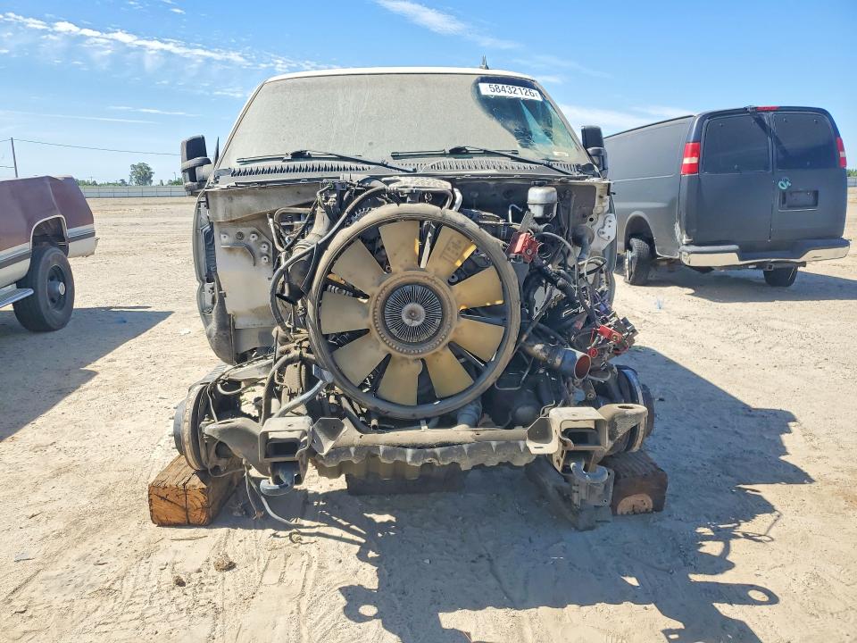 2007 Chevrolet Silverado 2500 VIN 1GCHK23D87F143552 COPART salvage auction — VANDALISM, Ca - Salvage Certificate, sold $1,300 on 2026-07-09 (photo 5)