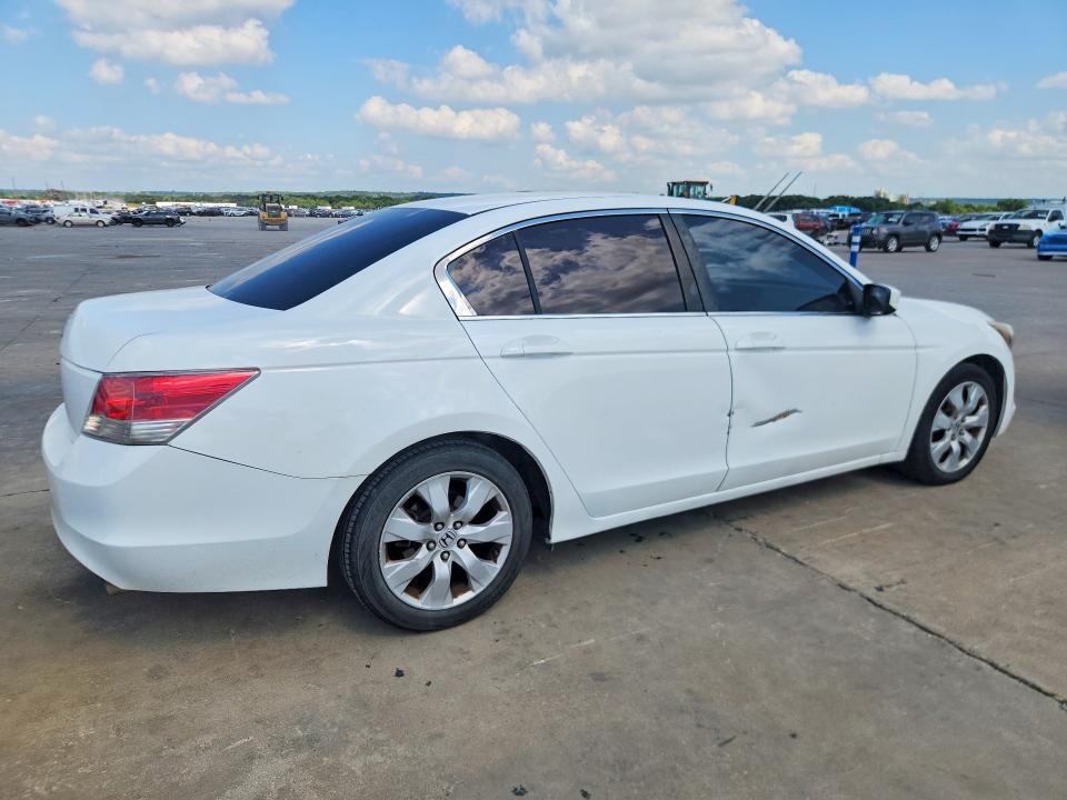 2010 Honda Accord VIN 1HGCP2F79AA007907 COPART salvage auction — SIDE, Tx - Cert Of Title-Rebuilt Salvage, sold $2,150 on 2026-07-02 (photo 3)