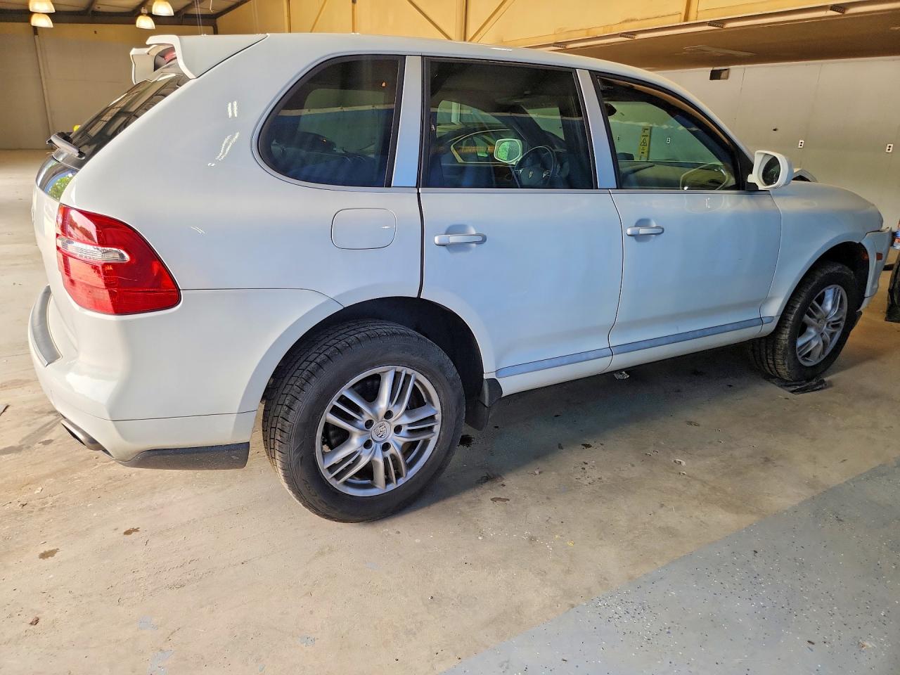 2008 Porsche Cayenne VIN WP1AA29P98LA12427 COPART salvage auction — Front End, VA - CERT OF TITLE - SALVAGE, sold $350 on 2026-06-30 (photo 3)