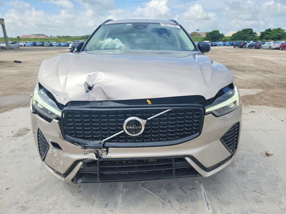 2025 Volvo VIN YV4M12RC9S1073966 COPART salvage auction — FRONT END, Fl - Cert Of Title Slvg Rebuildable, sold $15,200 on 2026-07-09 (photo 5)
