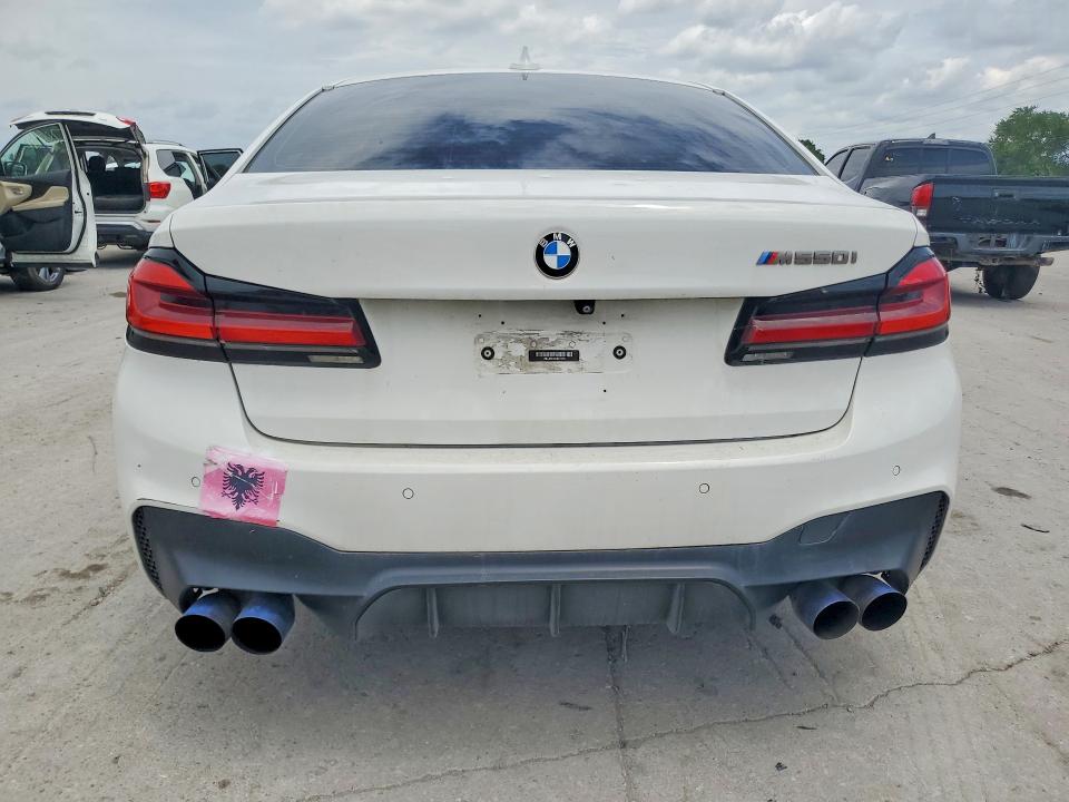 2018 BMW M550i xdrive VIN WBAJB9C5XJB049431 COPART salvage auction — HAIL, TN - CERT OF TITLE-REBUILT VEHICLE, sold $4,000 on 2026-07-29 (photo 6)