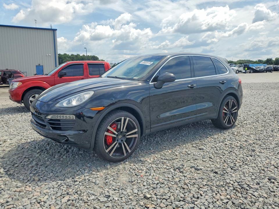 2013 Porsche VIN WP1AA2A24DLA07064 COPART salvage auction — SIDE, Fl - Cert Of Title Slvg Rebuildable, sold $4,050 on 2026-08-17 (photo 1)