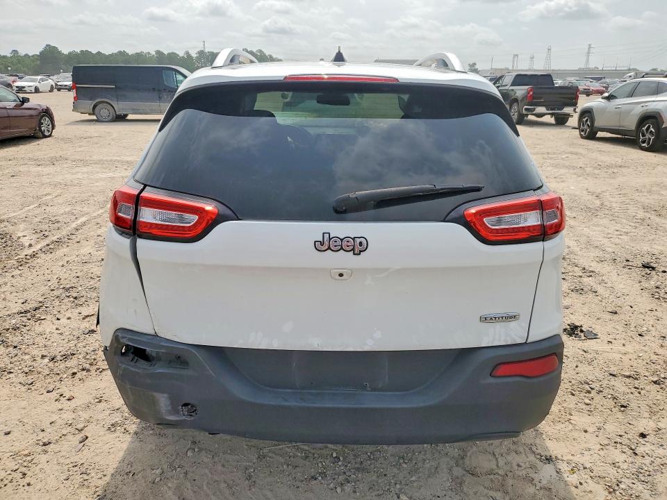 2016 Jeep Cherokee VIN 1C4PJLCB6GW234287 COPART salvage auction — ENGINE BURN, Tx - Nonrepairable Title, sold $150 on 2026-07-02 (photo 6)