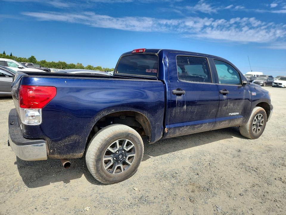2008 Toyota Tundra VIN 5TFDV54138X072557 COPART salvage auction — MINOR DENT/SCRATCHES, Ca - Dis/Dlr/Exp Only Clean Title, sold $3,450 on 2026-07-02 (photo 3)