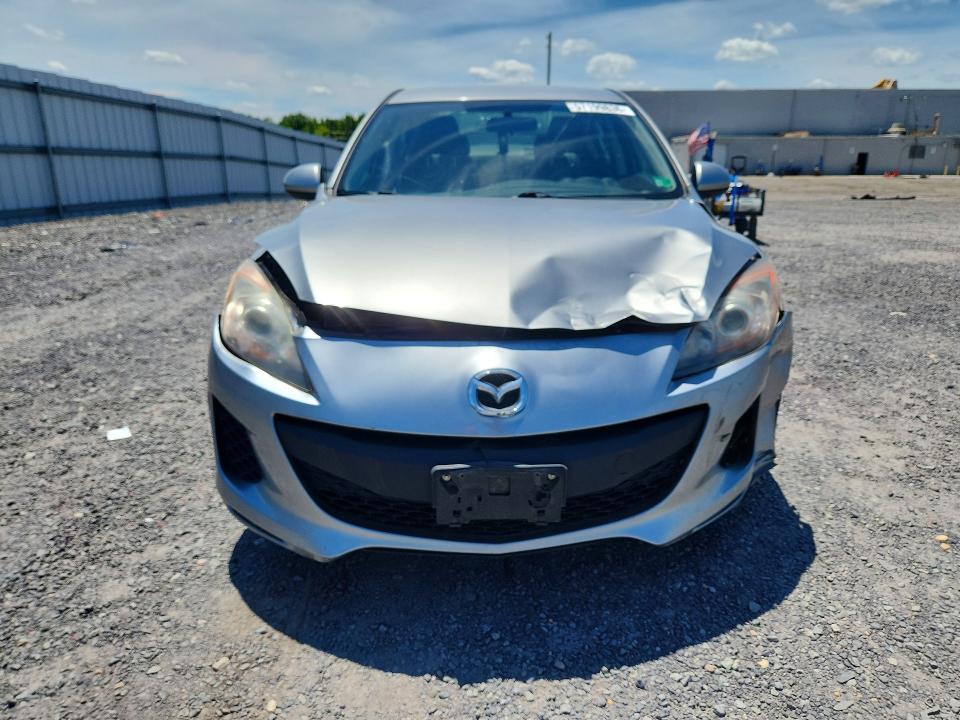 2013 Mazda 3 VIN JM1BL1TG1D1774790 COPART salvage auction — FRONT END, Va - Cert Of Title - Salvage, sold $625 on 2026-07-08 (photo 5)