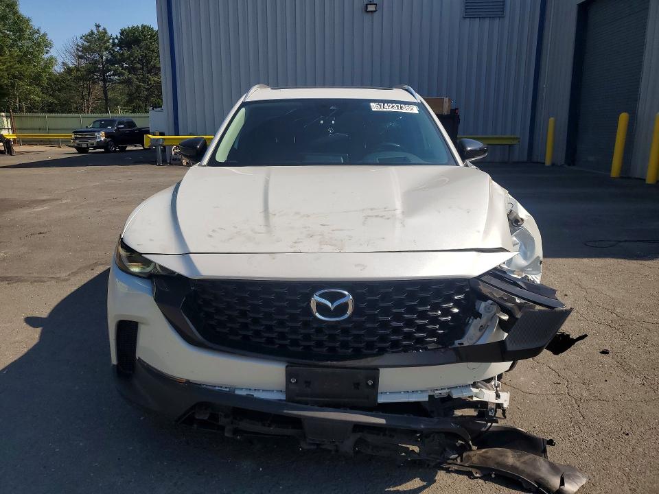 2024 Mazda Cx-50 VIN 7MMVABDY4RN220921 COPART salvage auction — FRONT END, VA - CERTIFICATE OF TITLE, sold $12,300 on 2026-07-23 (photo 5)