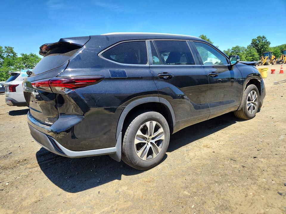 2024 Toyota Highlander VIN 5TDKDRBHXRS536193 COPART salvage auction — FRONT END, Nj - Cert Of Title-Salvage, sold $9,800 on 2026-07-22 (photo 3)