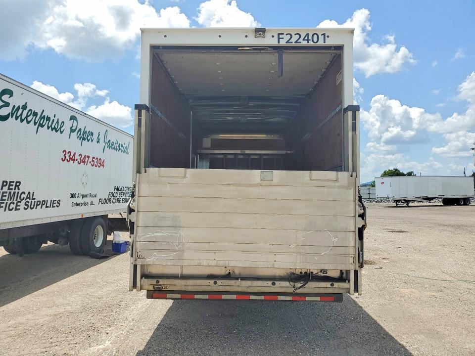 2022 Isuzu Npr hd VIN 54DC4W1D2NS202836 COPART salvage auction — MECHANICAL, AL - CERTIFICATE OF TITLE, sold $2,650 on 2026-07-23 (photo 6)