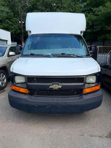 2014 Chevrolet Express VIN 1GB0G2BA1E1172167 COPART salvage auction — MINOR DENT/SCRATCHES, Fl - Certificate Of Title (P), sold $4,250 on 2026-07-09 (photo 8)