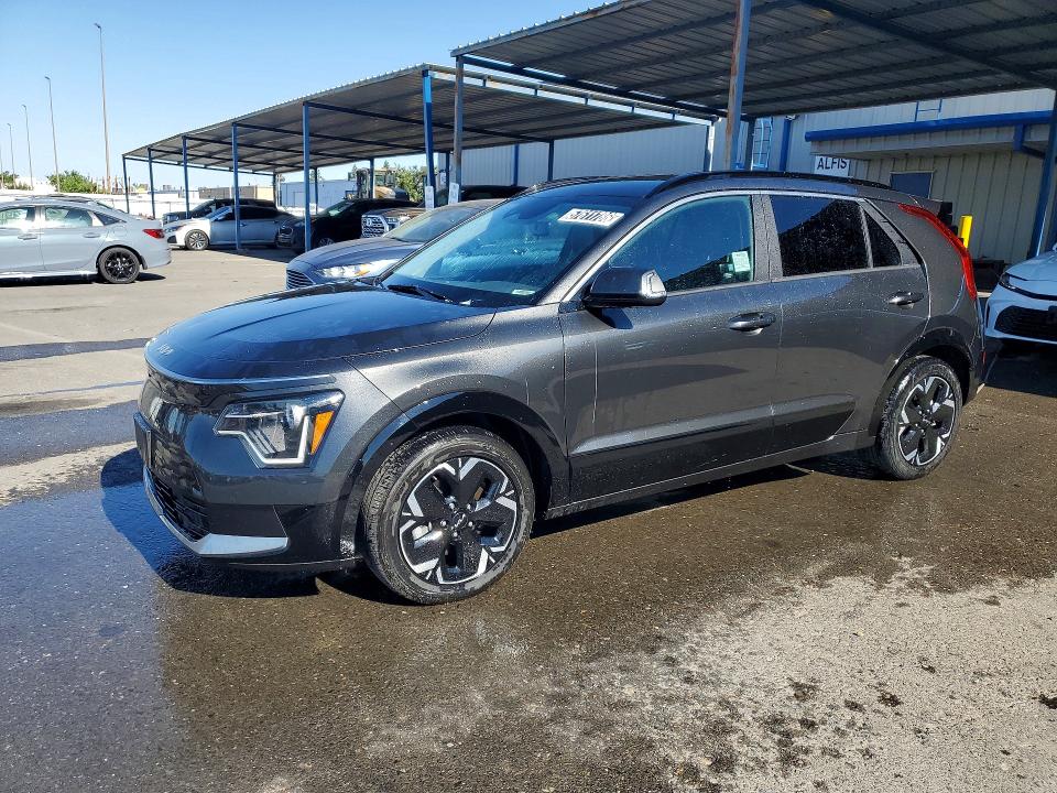 2024 Kia Niro VIN KNDCR3L14R5085904 — COPART salvage auction photo
