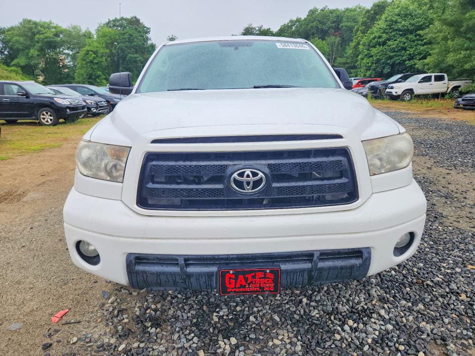 2013 Toyota VIN 5TFUY5F17DX306584 COPART salvage auction — MINOR DENT/SCRATCHES, Nc - Certificate Of Title (P), sold $6,700 on 2026-07-29 (photo 5)