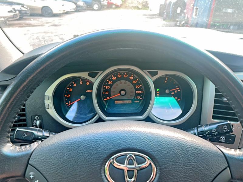 2005 Toyota 4runner VIN JTEBU14R750055916 COPART salvage auction — MINOR DENT/SCRATCHES, Ny - Certificate Of Title (P), sold $3,000 on 2026-07-02 (photo 8)