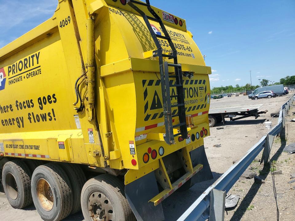 2022 Autc Expeditor VIN 5VCACSEF6NC238142 COPART salvage auction — ROOF, OH - CERT OF TITLE-SALVAGE, sold $250 on 2026-07-29 (photo 6)