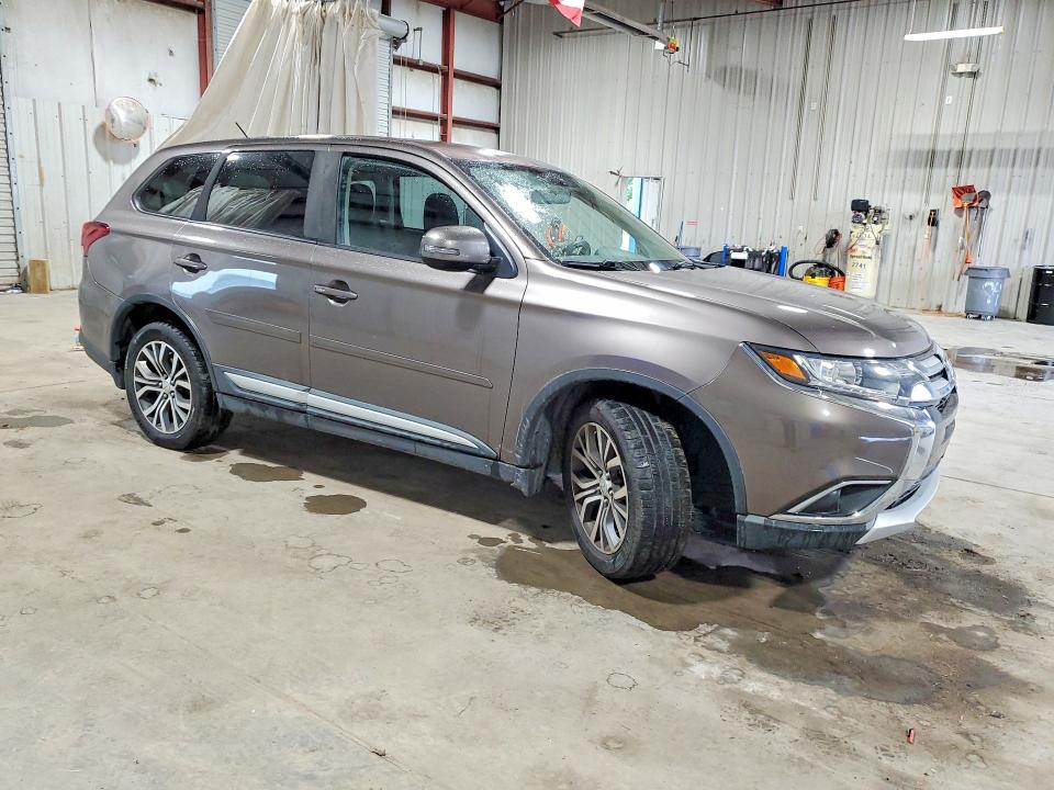 2016 Mitsubishi VIN JA4AZ3A34GZ062652 COPART salvage auction — REAR END, Tx - Salvage Vehicle Title, sold $2,800 on 2026-07-22 (photo 4)