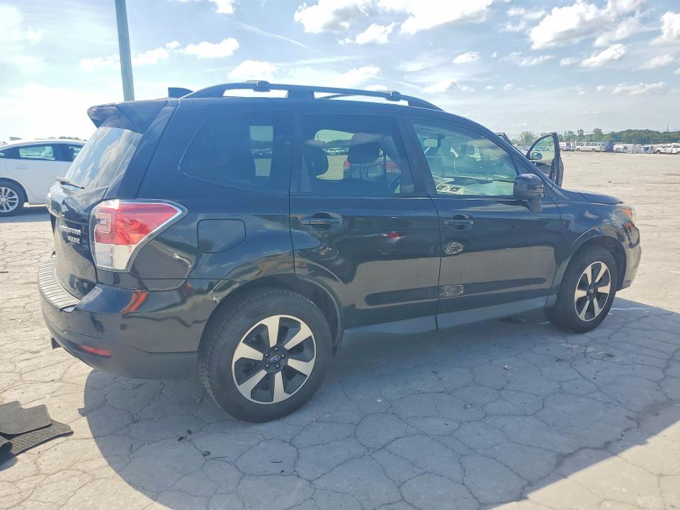2017 Subaru Forester VIN JF2SJAEC5HH419703 COPART salvage auction — SIDE, Salvage Title, sold $2,150 on 2026-07-13 (photo 3)