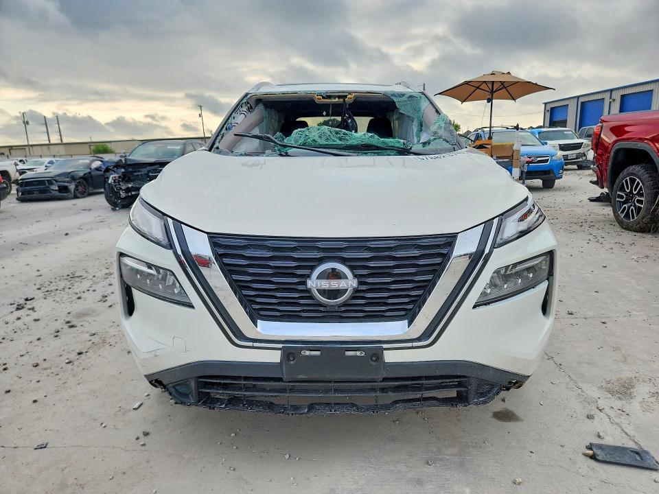 2023 Nissan Rogue VIN JN8BT3BA1PW430994 COPART salvage auction — ROLLOVER, Tx - Salvage Vehicle Title, sold $3,950 on 2026-07-28 (photo 5)