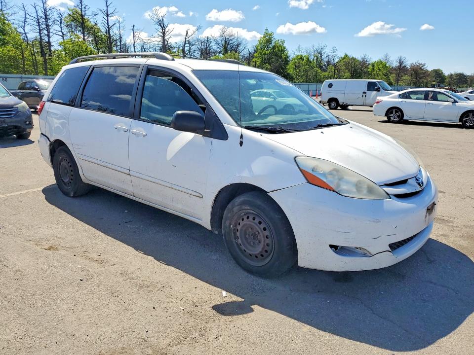 2009 Toyota Sienna VIN 5TDZK23C19S253437 COPART salvage auction — NORMAL WEAR, Ny - Certificate Of Title, sold $650 on 2026-07-29 (photo 4)