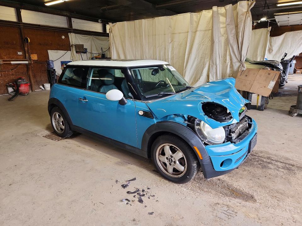 2010 Mini Cooper VIN WMWMF3C52ATZ23070 COPART salvage auction — FRONT END, PA - CERTIFICATE OF SALVAGE, sold $325 on 2026-07-02 (photo 4)