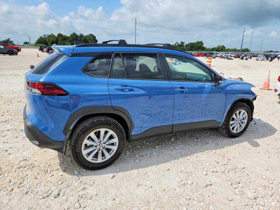 2026 Toyota Corolla cross VIN 7MUCAAAG6TV190258 COPART salvage auction — FRONT END, Tx - Certificate Of Title, sold $10,200 on 2026-08-20 (photo 3)