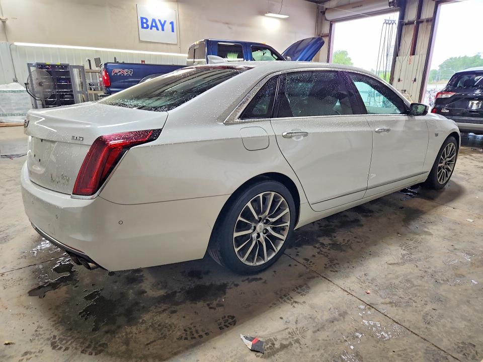 2017 Cadillac Ct6 VIN 1G6KF5RS2HU135514 COPART salvage auction — WATER/FLOOD, Il - Salvage Cert-Flood, sold $4,950 on 2026-07-28 (photo 3)