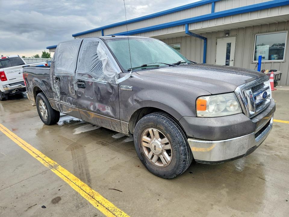 2008 Ford F-150 lightning VIN 1FTRW12W18FA42652 COPART salvage auction — SIDE, Ky - Cert Of Title-Salvage, sold $850 on 2026-07-02 (photo 4)