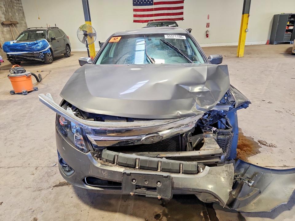 2010 Ford Fusion VIN 3FAHP0HA2AR111572 COPART salvage auction — REAR END, Pa - Certificate Of Salvage, sold $400 on 2026-07-06 (photo 5)