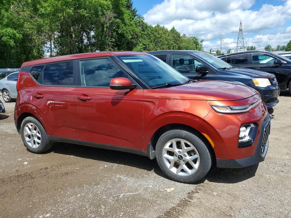 2021 Kia VIN KNDJ33AU0M7788211 COPART salvage auction — HAIL, On - Permit No Brand - Unfit, sold $6,800 on 2026-07-08 (photo 4)