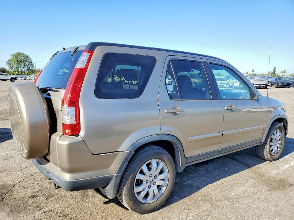 2005 Honda Cr-v VIN JHLRD78935C032036 COPART salvage auction — REAR END, CA - SALVAGE CERTIFICATE, sold $2,000 on 2026-07-24 (photo 3)