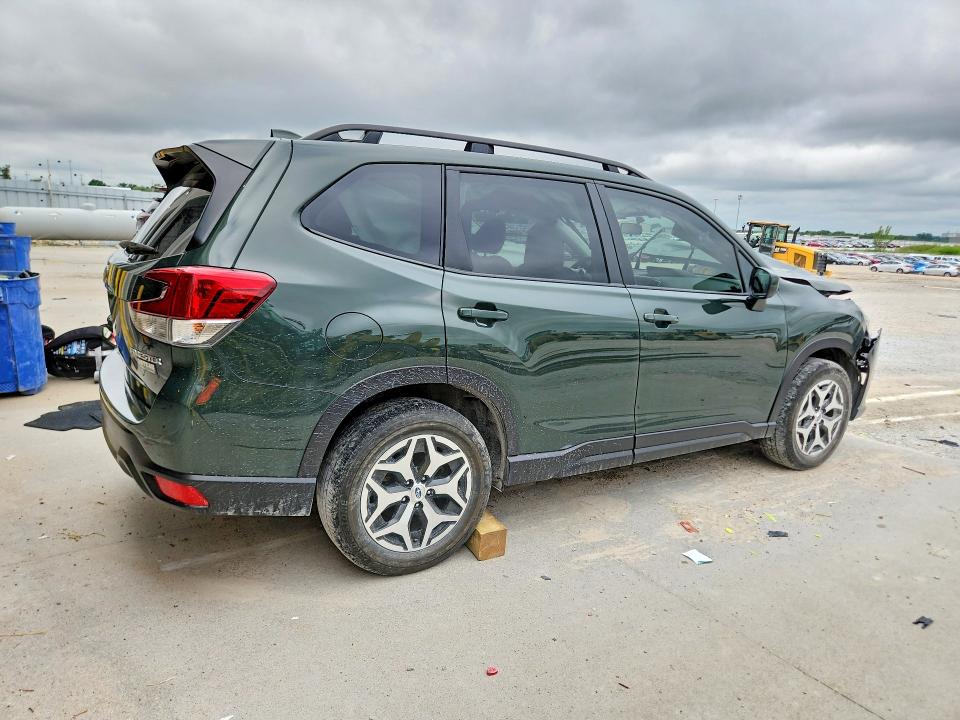 2022 Subaru VIN JF2SKAEC2NH504488 COPART salvage auction — FRONT END, Ne - Cert Of Title-Salvage, sold $400 on 2026-07-28 (photo 3)