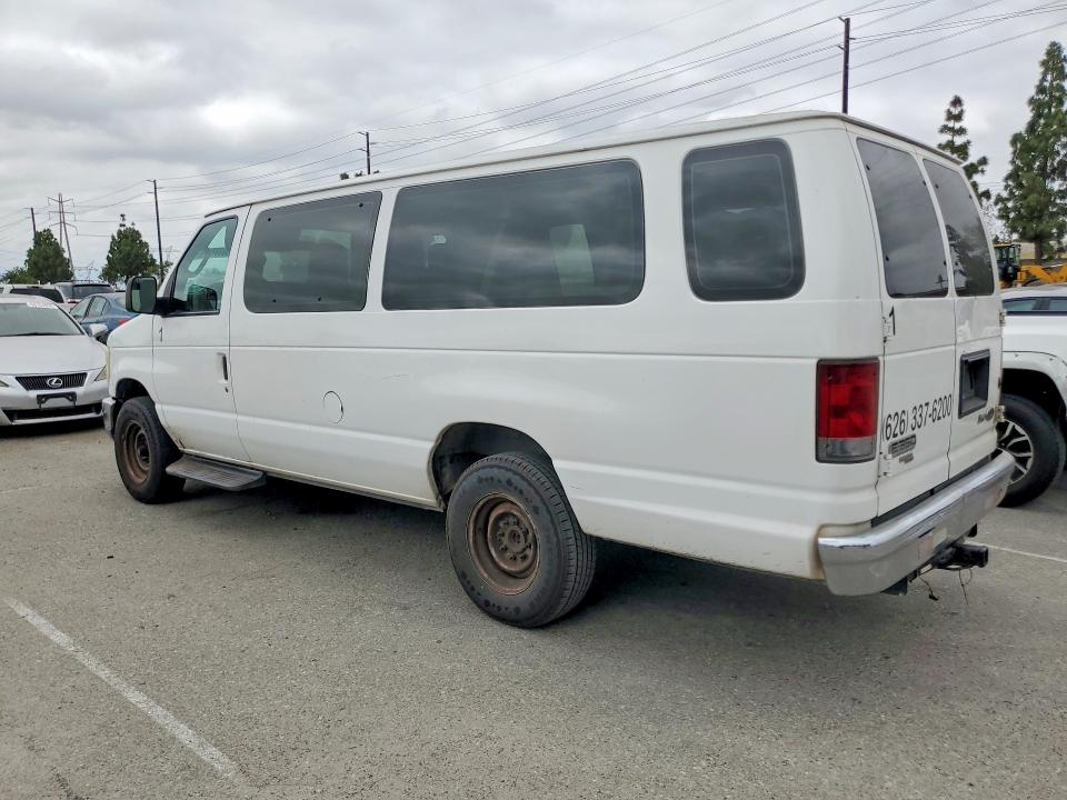2011 Ford Econoline e350 VIN 1FBSS3BL1BDA35836 COPART salvage auction — MINOR DENT/SCRATCHES, Ca - Dis/Dlr/Exp Only Clean Title, sold $850 on 2026-07-02 (photo 2)